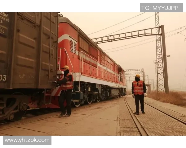 铁路工厂在飓风直播中如何应对极端天气挑战与安全保障措施探讨